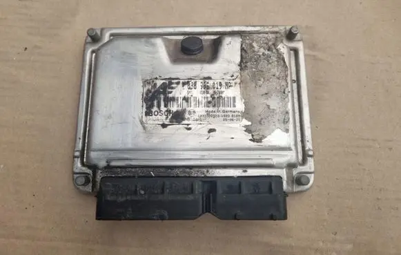 Volkswagen Polo IV 9N3 Engine control unit/module 038906019NP