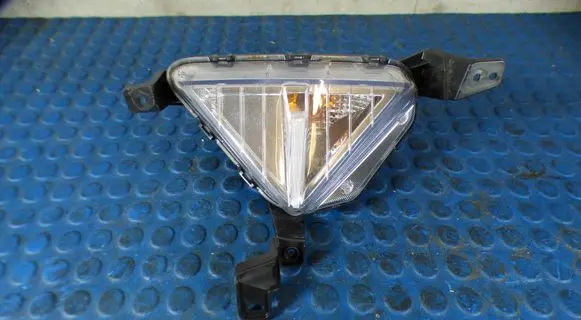 Hyundai Elantra VI Front indicator light CART92302F2500 92302F2500
