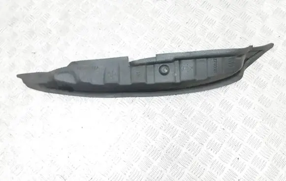 Dodge Durango III Fender foam support/seal 68084037A