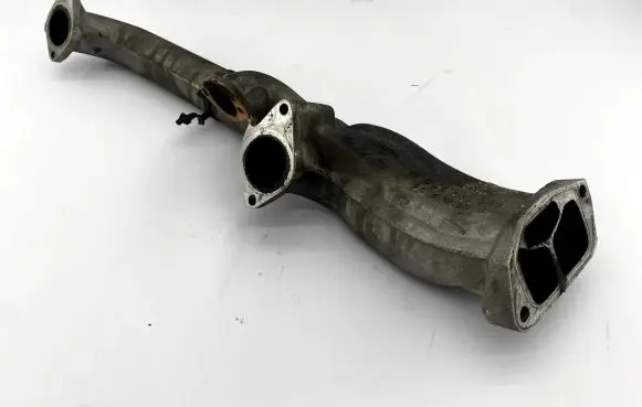 Audi A6 S6 C5 4B Intercooler hose/pipe 059145770G 36650700