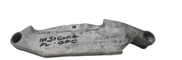 Opel Insignia A Engine mount bracket 13227755