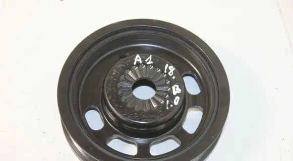 Audi A1 Crankshaft pulley 04C105243K