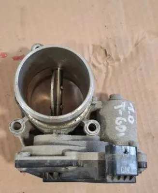 KIA Ceed Throttle body valve 3515008200