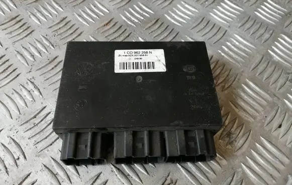 Volkswagen Golf IV Comfort/convenience module 1C0962258N