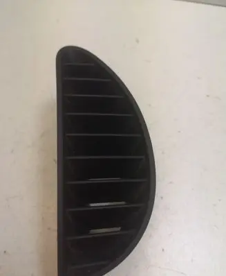 Mercedes-Benz SLK R171 Dash center air vent grill A1718300354