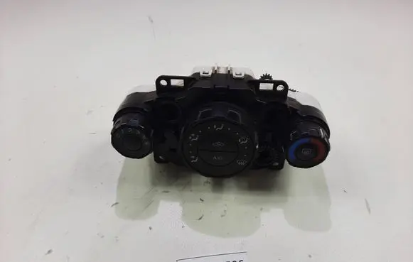 Ford Fiesta Climate control unit 6A6119980AE
