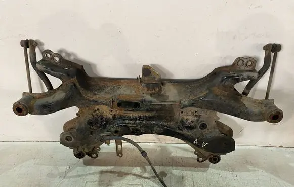 Toyota Avensis T270 Rear subframe 
