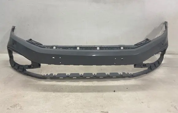 Volkswagen Passat Alltrack Front bumper 3G0807221h