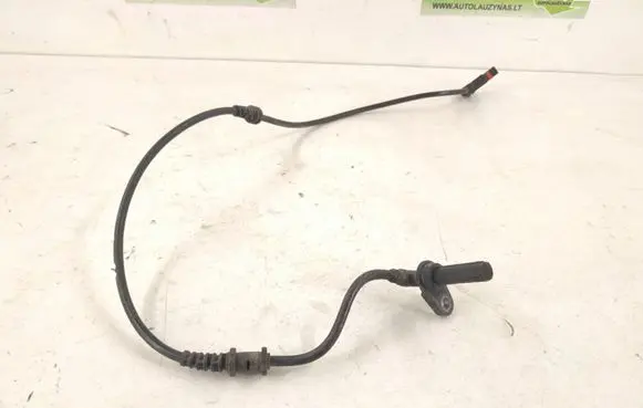 Mercedes-Benz E W212 ABS brake wheel speed sensor DALISID2418 2125400217 A2125400217
