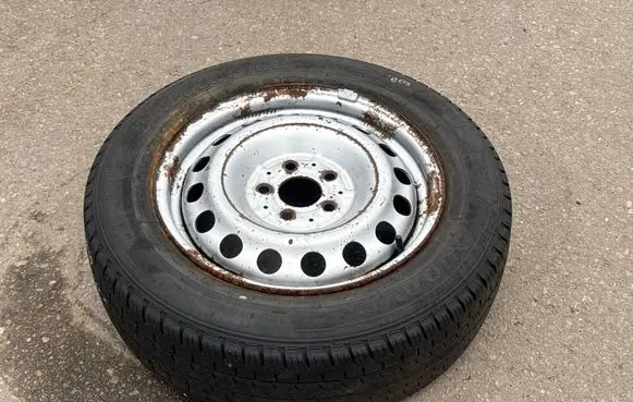 Mercedes-Benz Vito Viano W639 R16 spare wheel 2160220