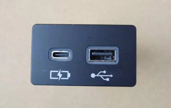 Lexus NX USB socket connector 8619078020