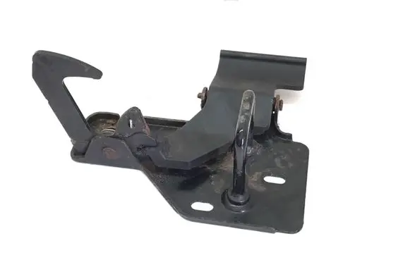Volkswagen Polo Engine bonnet/hood lock/latch loop/hook 6Q0823480B