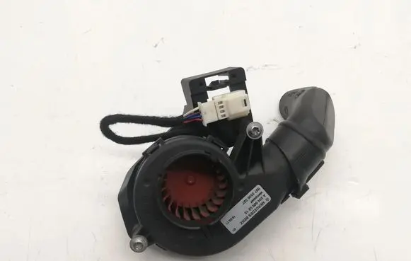 Mercedes-Benz C W204 Air conditioning (A/C) fan (condenser) 2049060215