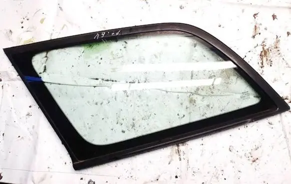 Toyota Avensis T220 Rear side window dot24as2m68
