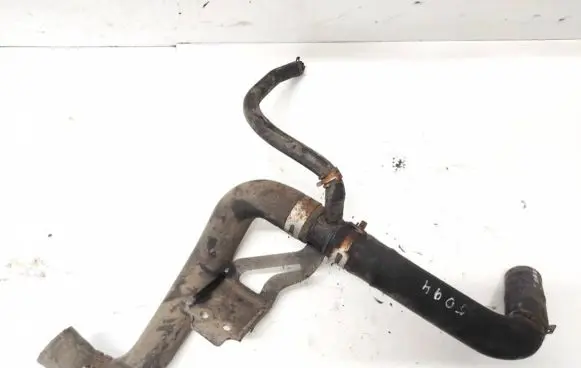 Toyota Avensis T270 Engine coolant pipe/hose