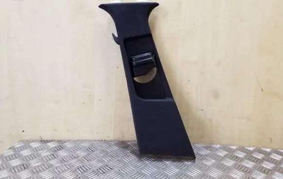 Mercedes-Benz E W212 (B) pillar trim (top) A2126900325 A2126900330