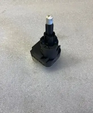 Volkswagen Caddy Brake pedal sensor switch 24761