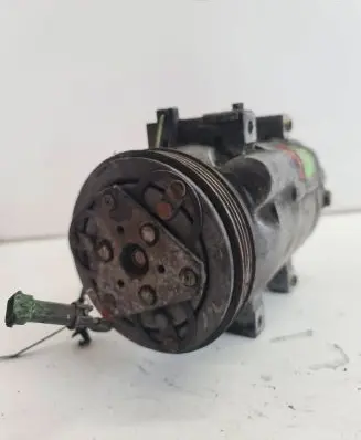 Audi A4 S4 B5 8D Air conditioning (A/C) compressor (pump) 5060310601 571J848763 5002310381