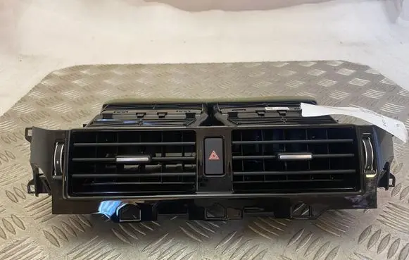 Land Rover Discovery 5 Dash center air vent grill HY32014L21AE