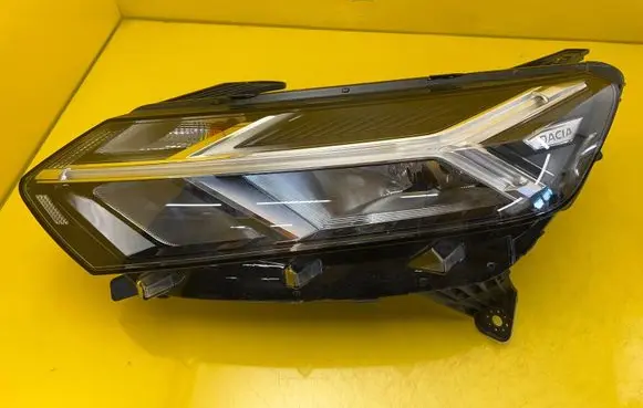 Renault Sandero II Headlight/headlamp 260607219R