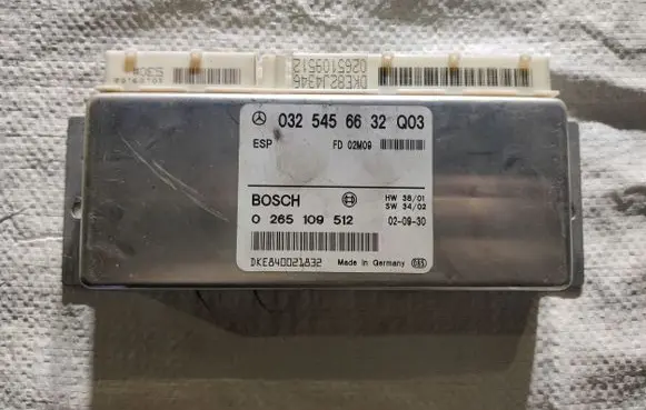 Mercedes-Benz E W211 ESP (stability system) control unit 0325456632 0265109512