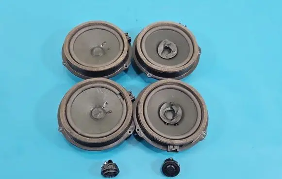 Ford Focus Front door speaker AA6T-18808-AA IMPRK1531897