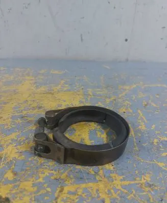 Volkswagen Touran I Muffler pipe connector clamp 1K0253725