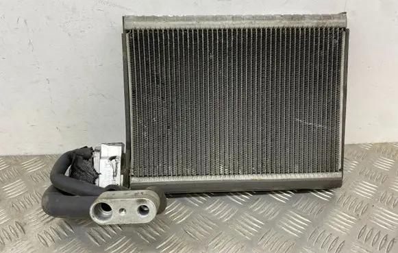 Air conditioning (A/C) radiator (interior)