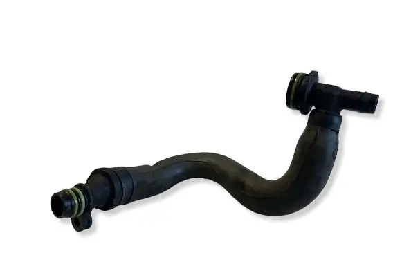 Audi A3 S3 8V Breather/breather pipe/hose 04E103175D