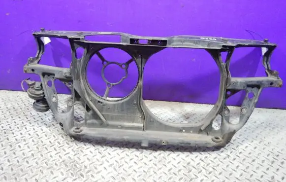 Volkswagen PASSAT B4 Front piece kit 3B0805594