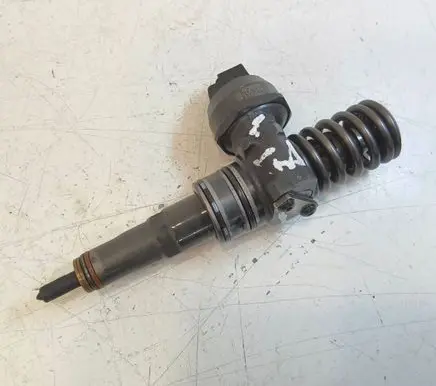 Volkswagen Caddy Fuel injector 0414720313 PDB043 038130073