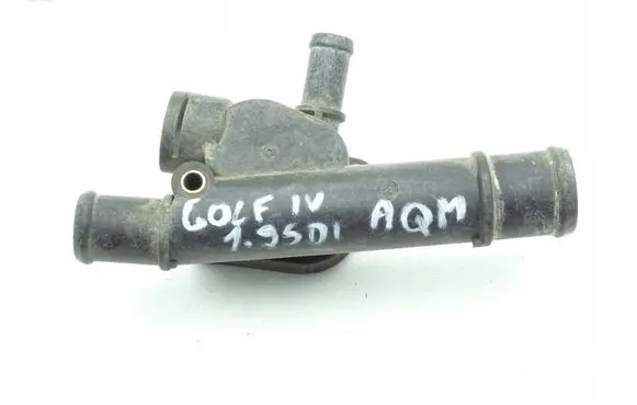 Volkswagen Golf IV Engine coolant pipe/hose 038121133