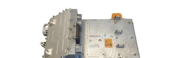 Fiat 500E Voltage converter inverter P46353528