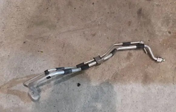 Chrysler Pacifica Air conditioning (A/C) pipe/hose NERA