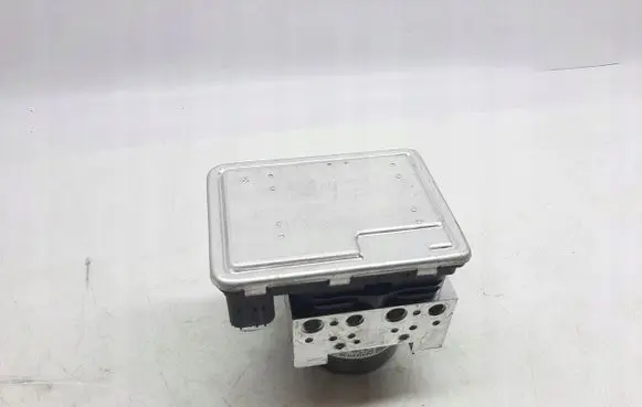 Volkswagen Golf VII ABS Pump 5593A45E01DB