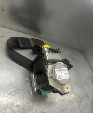 Audi A7 S7 4G Front seatbelt 4G8857705B 0715F9K1X5 TK943162802