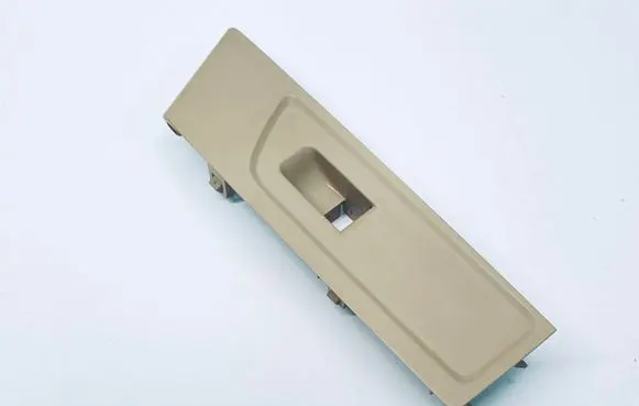 Volkswagen PASSAT B7 Front door window switch trim 3AB857858