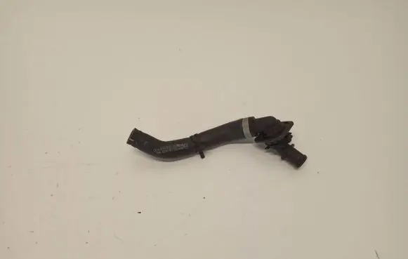 Mercedes-Benz C W205 Electric car engine cooling hoses/pipes A2058305102