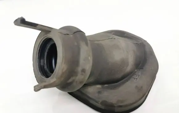 Toyota Avensis T250 Steering tie rod boot 4526805020
