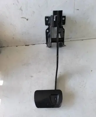 Mercedes-Benz Sprinter W906 Brake pedal