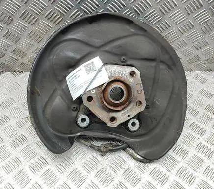 Volkswagen Touareg III Rear wheel hub 4M0505431AF 4M0615611C