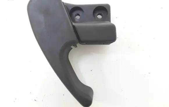 Skoda Octavia Mk1 (1U) Engine bonnet (hood) release handle 1H1823533