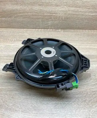 Mercedes-Benz S W222 Subwoofer speaker A2228203602