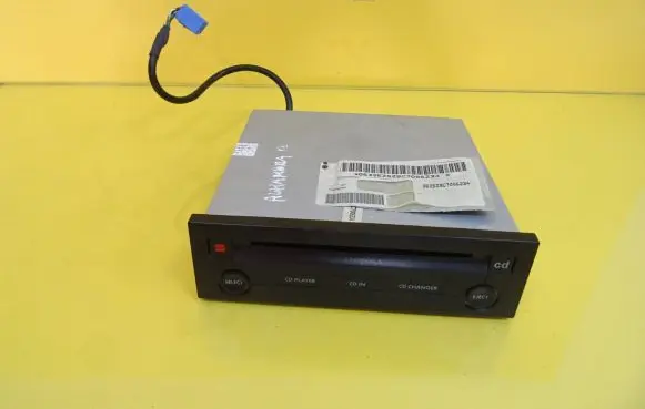 Seat Alhambra (Mk1) CD/DVD changer 7M7035119A