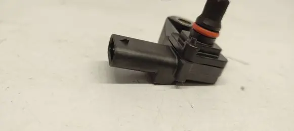 BMW 5 F10 F11 Air pressure sensor 8637896 0240 86044