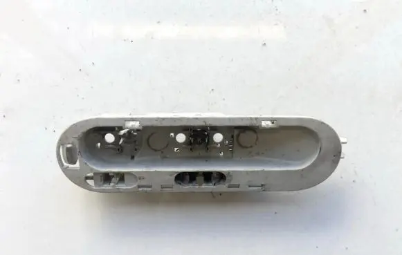 Nissan Qashqai Rear seat light 8200074362