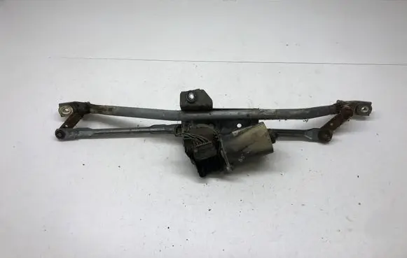 Volkswagen PASSAT B5 Front wiper linkage and motor