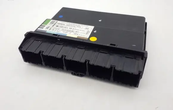 Ford Mondeo Mk III Comfort/convenience module 1S7T15K600HA 5WK48732A T82SA