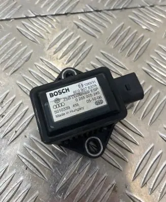 Audi A8 S8 D3 4E ESP acceleration yaw rate sensor 8E0907637A 0265005245 5010339