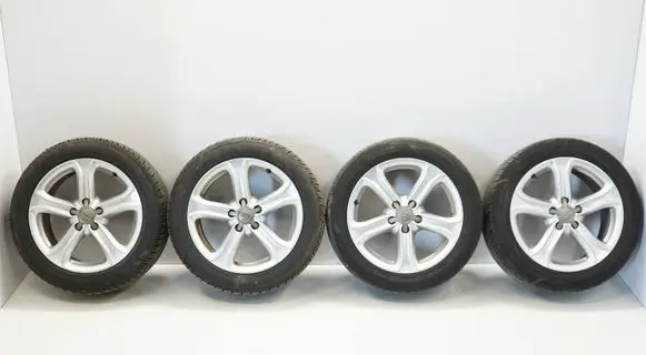 Audi A4 S4 B8 8K R17 alloy rim 8K0601025BKACR 8K0601025BK